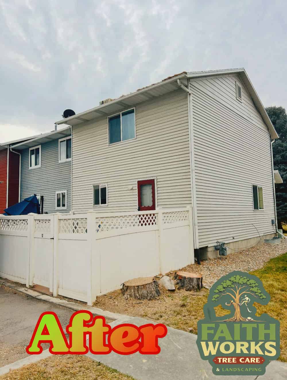 Vinyl Fencing image